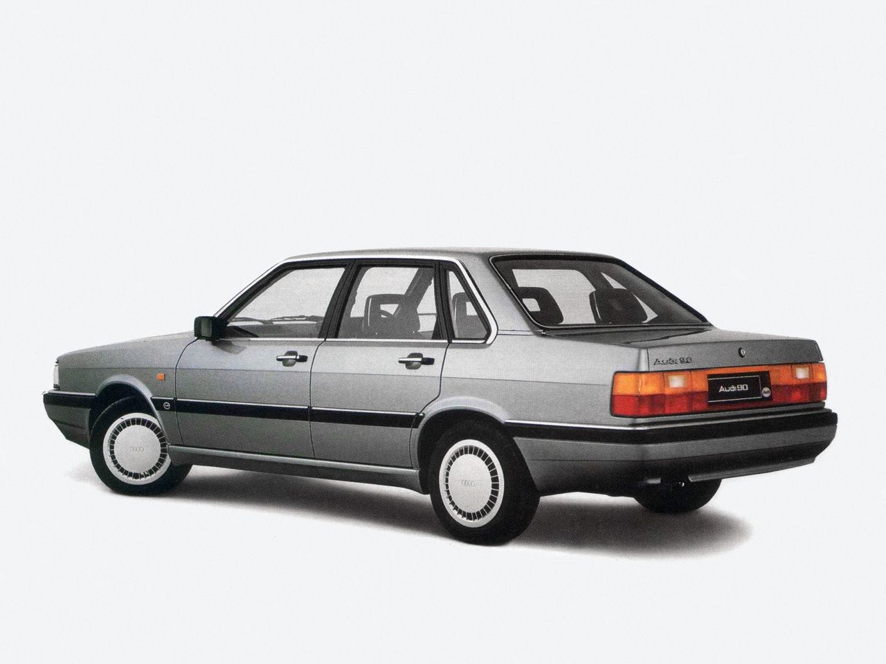 Audi 90 Sedan B2 (08.1984 - 03.1987)